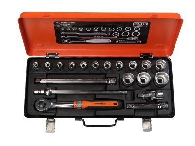 Socket wrench set 7819HNR
